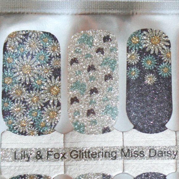 3 For 15 - LILY & FOX - GLITTERING MISS DAISY Nail Stickers Wraps Strips Floral - Picture 3 of 10